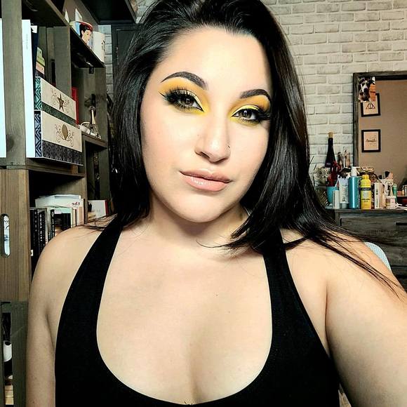mariahniev